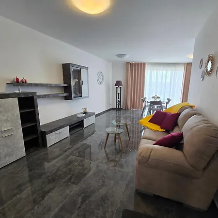 Serenity No 3 * St. Paul's Bay