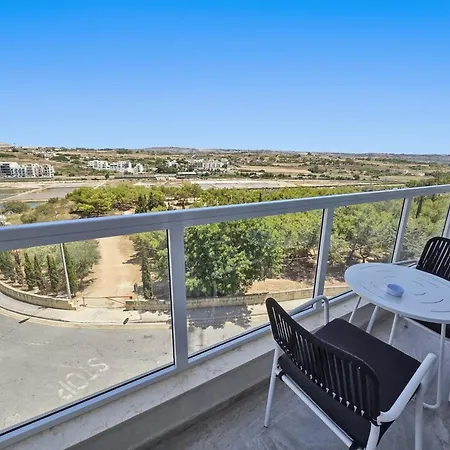 Modern 2br With Terrace Enjoying Views 3 아파트 세인트폴스베이