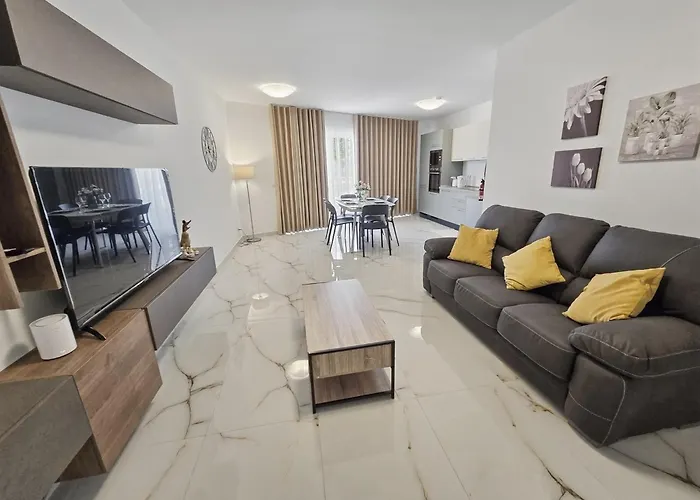 아파트 Modern 2br With Terrace Enjoying Views 3 *